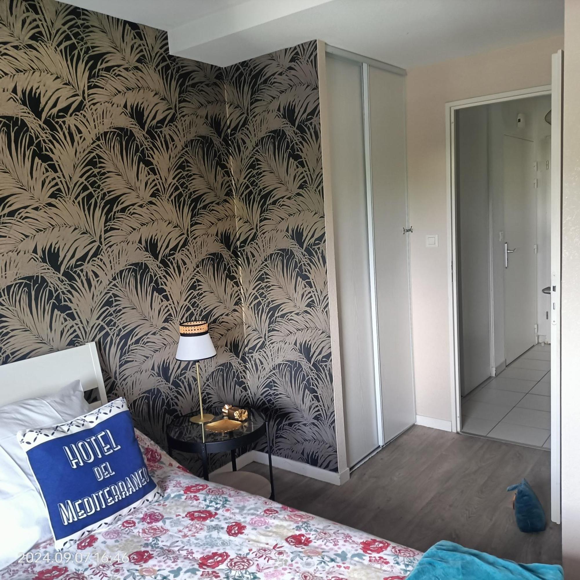 L'escale N°13 :appartement Standing Dans Résidence *